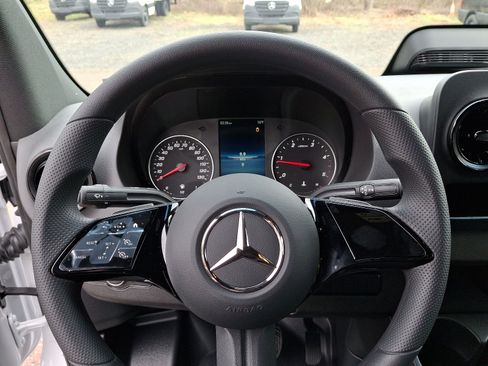 New 2025 Mercedes-Benz Sprinter 2500 image 16