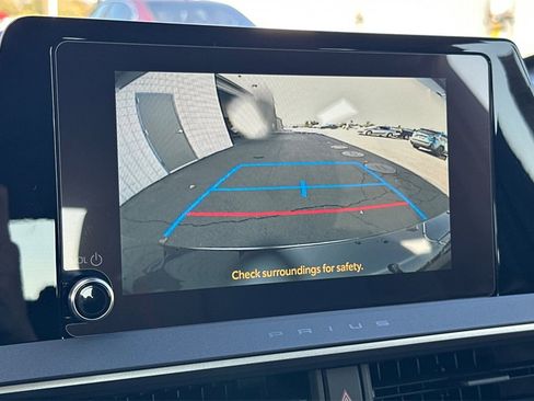 New 2026 Toyota Prius SE image 19