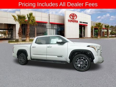 New 2025 Toyota Tundra Platinum AWD/4WD image 30