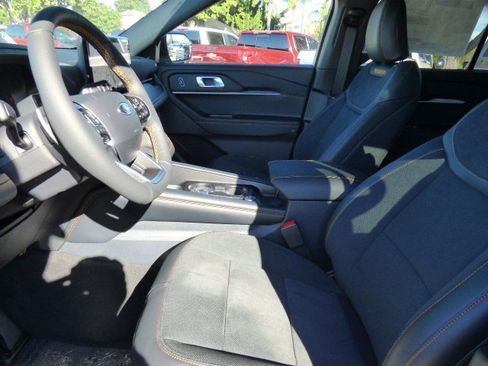 New 2026 Ford Explorer Tremor image 23