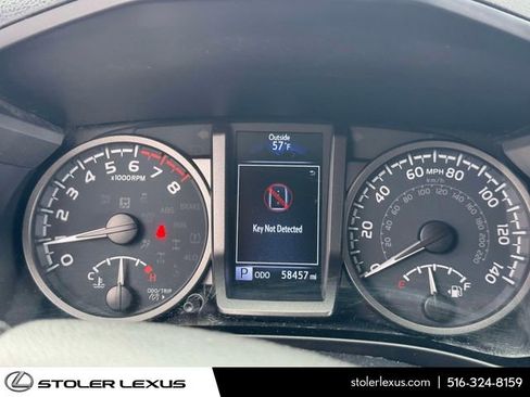 Used 2021 Toyota Tacoma TRD Sport w/ Technology Package AWD/4WD image 27