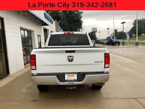 Used 2020 RAM 1500 Tradesman w/ Chrome Appearance Group AWD/4WD image 4