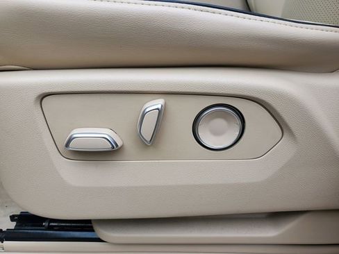 Certified 2023 Cadillac Escalade ESV Premium Luxury w/ LPO, Floor Liner Package image 27