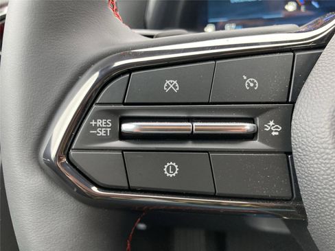 New 2026 Chevrolet Equinox RS w/ LPO, Floor Liner Package image 40