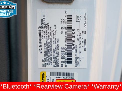 Used 2018 Ford Mustang Coupe RWD image 29