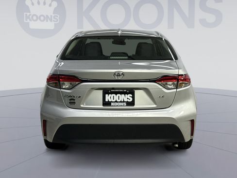 Used 2024 Toyota Corolla LE FWD image 19