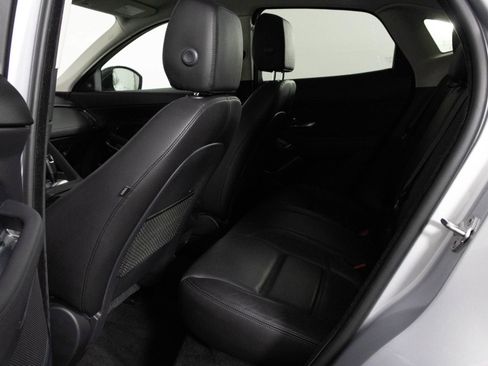 Used 2018 Jaguar E-PACE S image 32