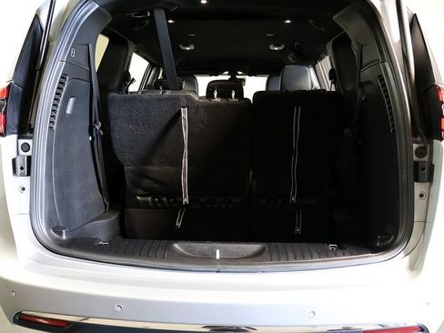 Used 2026 Chrysler Pacifica Select FWD image 28