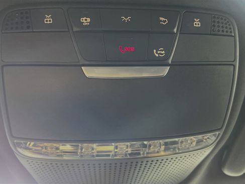 Used 2022 Mercedes-Benz GLC 43 AMG 4MATIC image 22