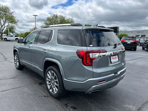 Used 2023 GMC Acadia Denali w/ Denali Ultimate Package AWD/4WD image 8