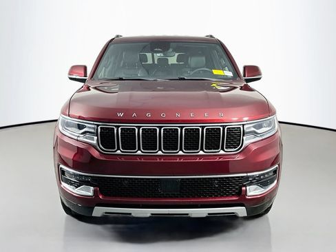 Used 2022 Jeep Wagoneer Series II AWD/4WD image 2