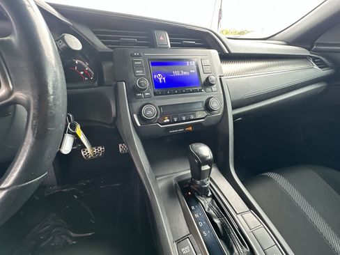 Used 2019 Honda Civic Sport image 24