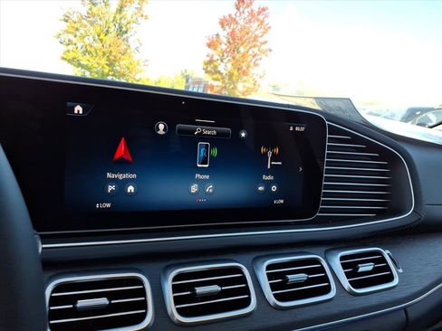 Used 2026 Mercedes-Benz GLS 450 4MATIC image 20