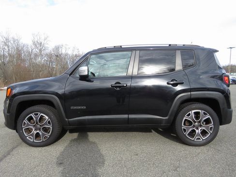 Used 2015 Jeep Renegade Limited image 9
