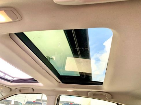 Used 2016 Nissan Maxima Platinum image 15