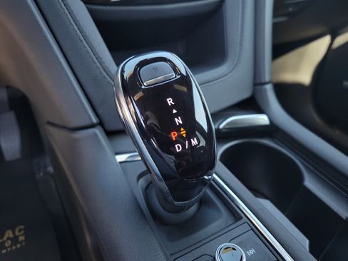 Certified 2025 Cadillac XT5 Premium Luxury image 26