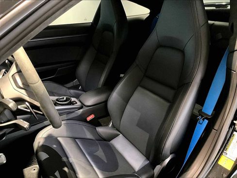 Used 2024 Porsche 911 Carrera S image 8