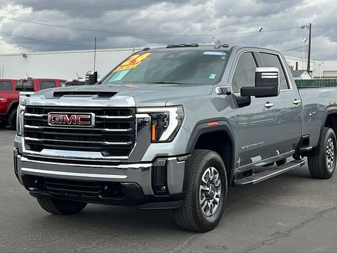 Certified 2024 GMC Sierra 2500 SLT w/ SLT Convenience Package AWD/4WD image 1