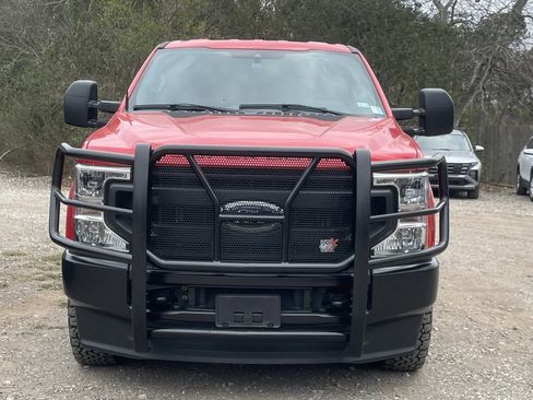 Used 2022 Ford F250 XL image 2