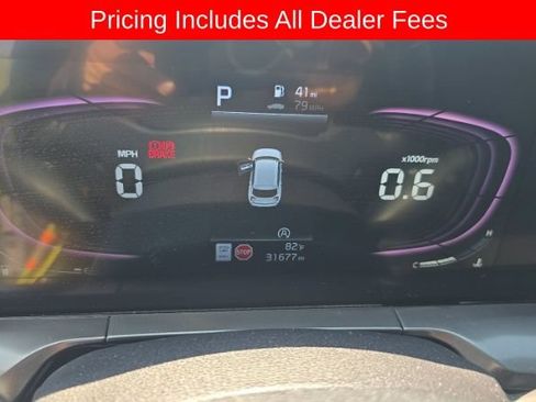 Used 2025 Kia Telluride S AWD/4WD image 12
