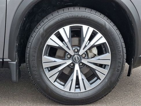 Certified 2023 Nissan Rogue SV w/ SV Premium B Package AWD/4WD image 8