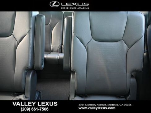 New 2026 Lexus TX 500h AWD image 12