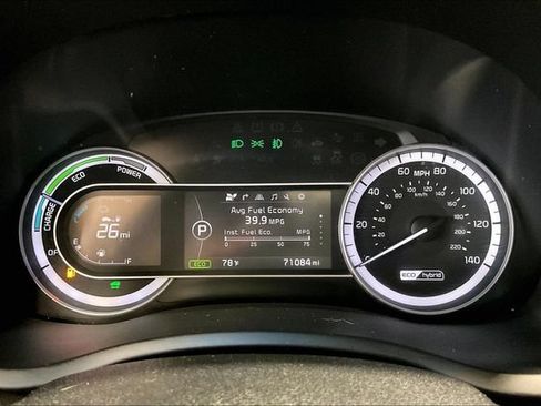Used 2018 Kia Niro Touring FWD image 20