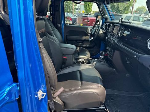 Used 2021 Jeep Wrangler Unlimited Rubicon w/ Trailer Tow Package AWD/4WD image 9