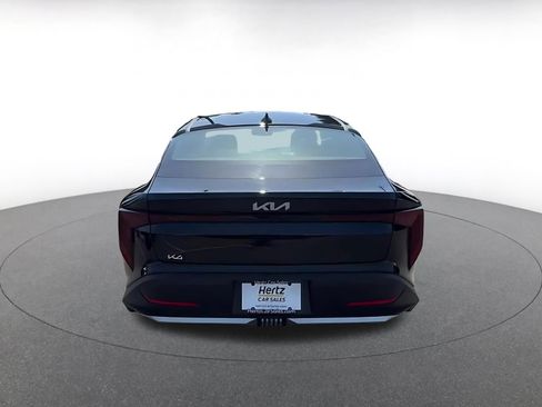 Used 2025 Kia K4 LXS image 12