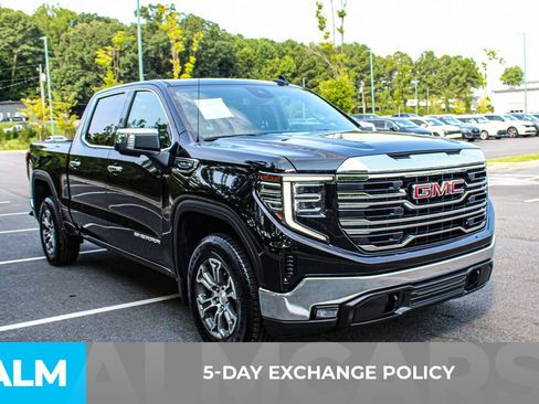 Used 2025 GMC Sierra 1500 SLT RWD image 3