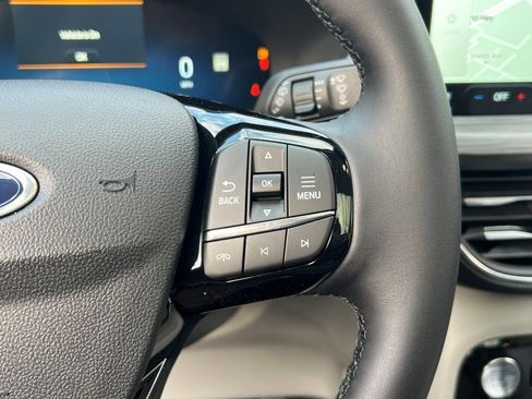 New 2026 Ford Escape Platinum w/ Premium Technology Package image 19