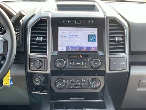 Used 2020 Ford F150 XLT w/ Equipment Group 302A Luxury AWD/4WD image 19