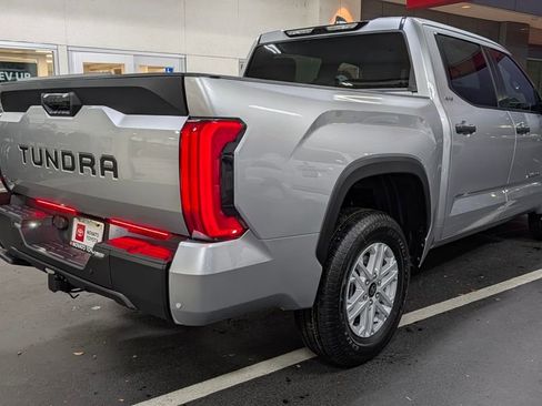 New 2026 Toyota Tundra SR5 AWD/4WD image 9