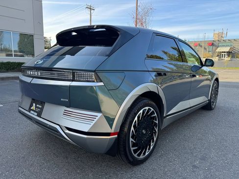 Used 2023 Hyundai Ioniq 5 Limited image 8