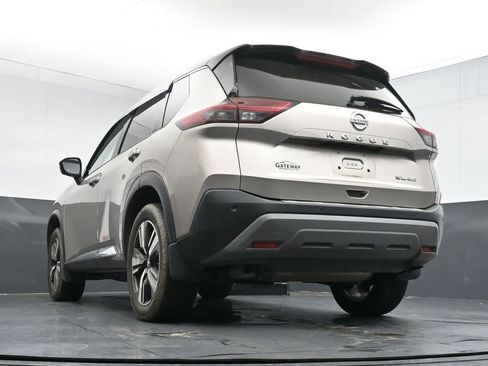 Used 2021 Nissan Rogue SL image 21