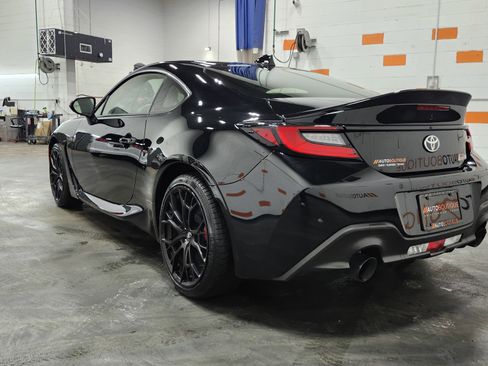 Used 2025 Toyota GR86 Premium w/ GR Wheel Package (TMS image 14