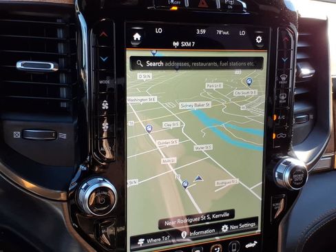 Used 2021 RAM 1500 Limited image 8