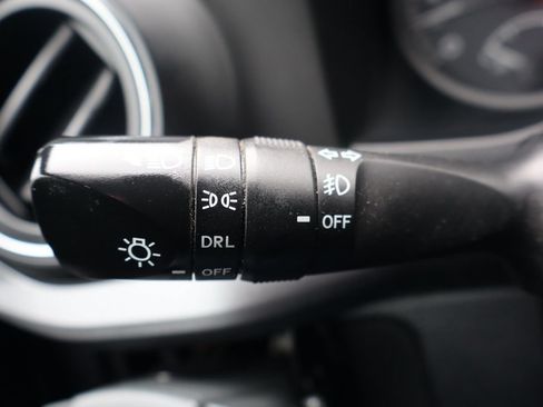 Used 2019 Toyota Tacoma TRD Off-Road AWD/4WD image 33