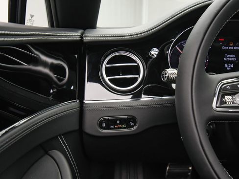 New 2026 Bentley Continental GTC image 30