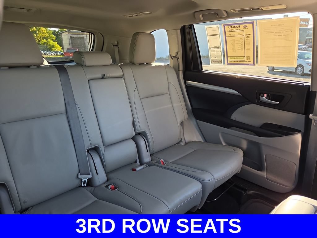 Used 2016 Toyota Highlander XLE AWD/4WD image 9