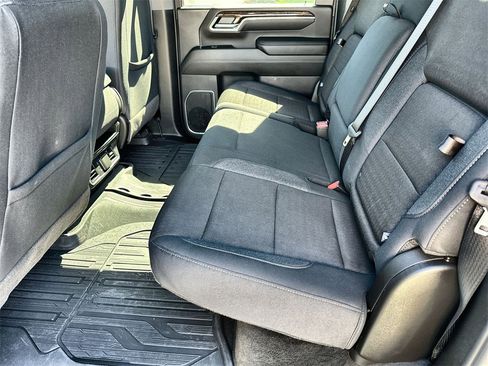 Used 2024 GMC Sierra 3500 SLE w/ SLE Value Package image 16