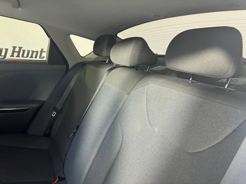 Used 2025 Kia K4 FWD image 10