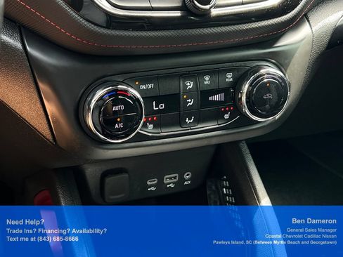 Used 2021 Chevrolet TrailBlazer RS w/ Convenience Package FWD image 36
