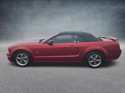 Used 2006 Ford Mustang GT Premium RWD image 6