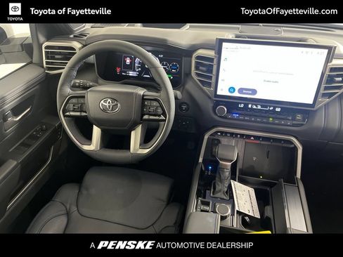 Used 2026 Toyota Sequoia Platinum AWD/4WD image 4