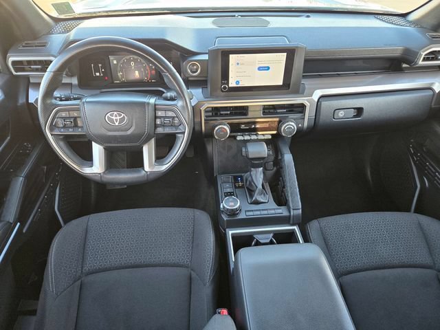 Certified 2025 Toyota 4Runner SR5 AWD/4WD image 11