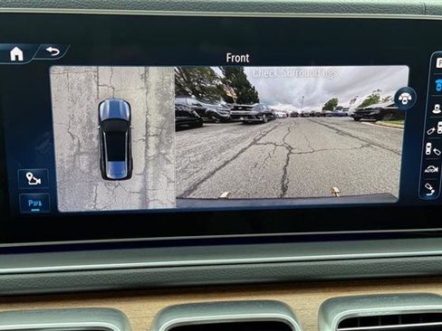 Used 2024 Mercedes-Benz GLS 450 4MATIC w/ Pinnacle Trim Package image 46
