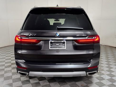 Used 2022 BMW X7 xDrive40i w/ Executive Package image 5