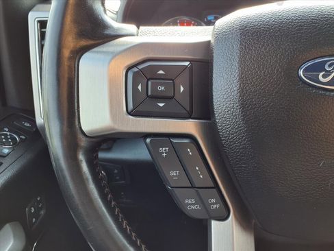 Used 2021 Ford F350 Platinum image 19