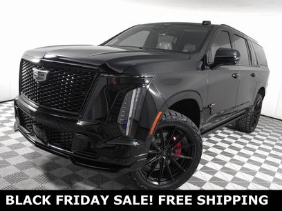 Used 2025 Cadillac Escalade ESV V w/ LPO, ONYX Package